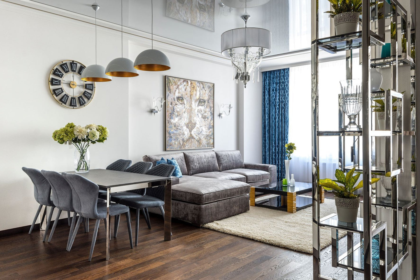 Contemporary Sectional With Chaise